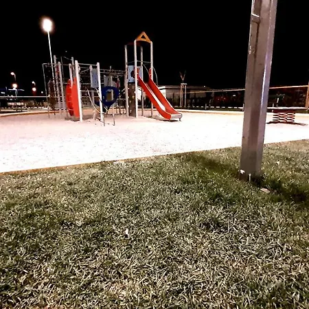 Luxury M&n In - Free Parking