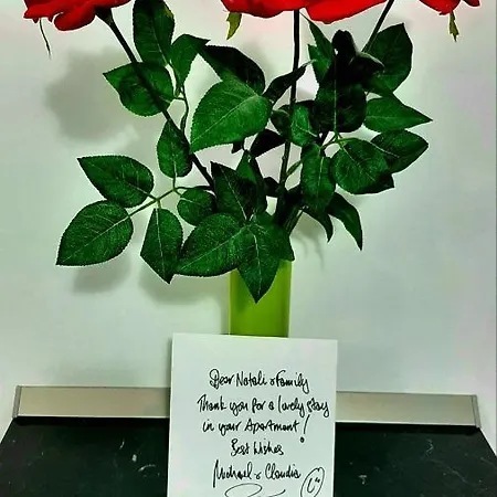 Апартаменти Luxury M&n In - Free Parking Спліт