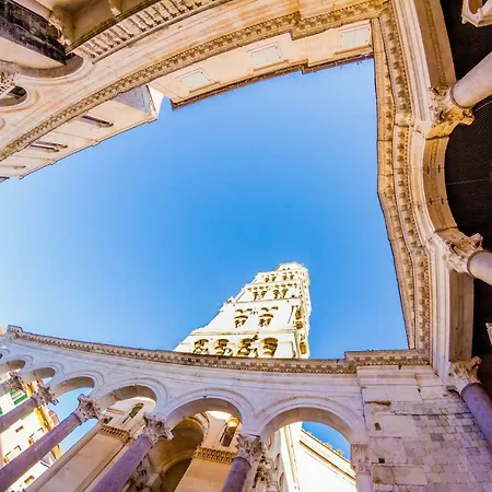 Luxury M&n In - Free Parking