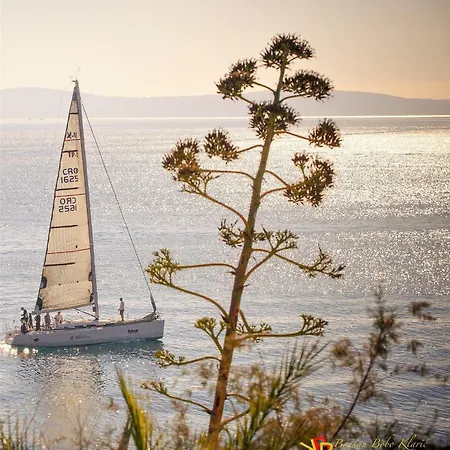 Апартаменти Luxury M&n In - Free Parking Спліт