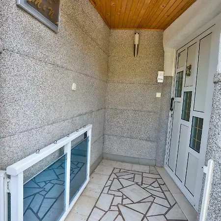 Luxury M&n In - Free Parking Apartment Split