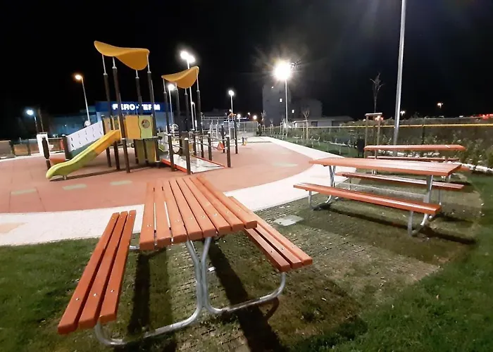 Luxury M&n In - Free Parking