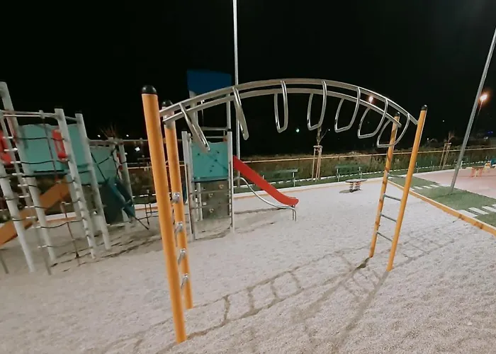 Luxury M&n In - Free Parking *