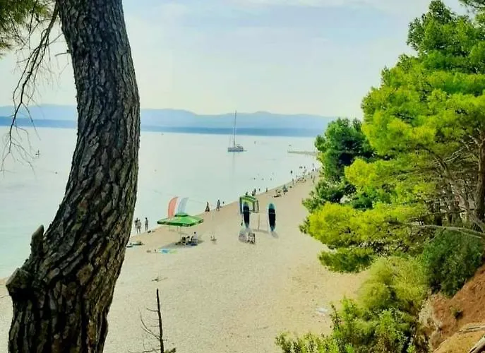 Luxury M&n In - Free Parking Apartment