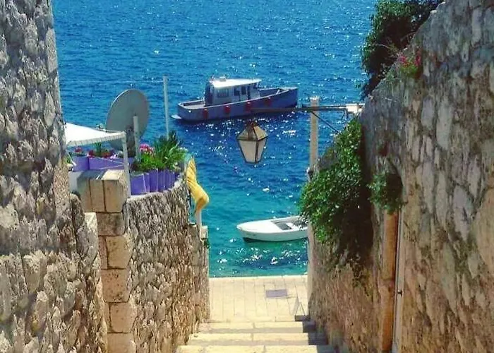 Luxury M&n In - Free Parking