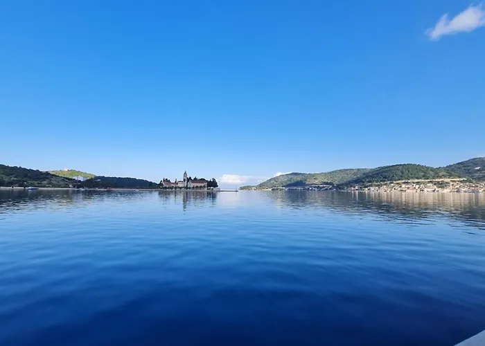 Luxury M&n In - Free Parking *