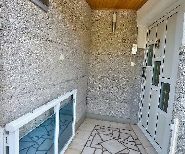 Luxury M&n In - Free Parking Apartment Split