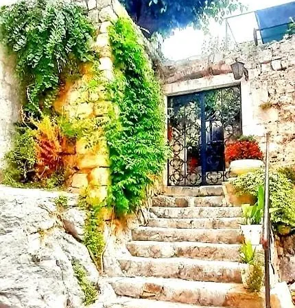 Luxury M&n In - Free Parking